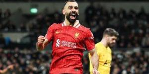 محمد صلاح يقود هجوم ليفربول ضد مانشستر يونايتد فى الدوري الإنجليزي