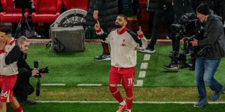 محمد صلاح يهنئ الأمة الإسلامية بحلول شهر رمضان