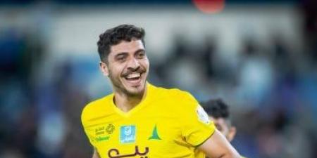 أليو ديانج يتحدى محمد شريف في تشكيل الخلود ضد الخليج بالدوري السعودي