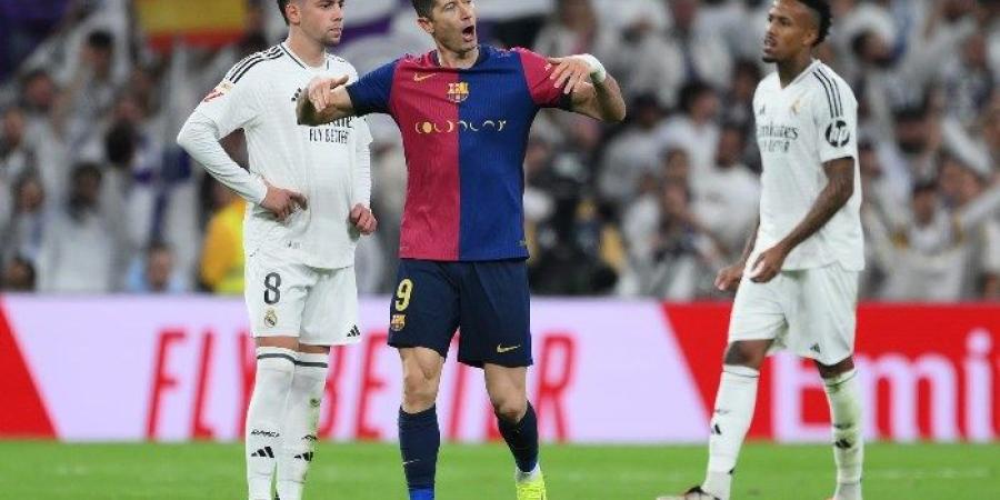 عرب 365 - بث مباشر مباراة برشلونة وريال مدريد في نهائي كاس السوبر الإسباني