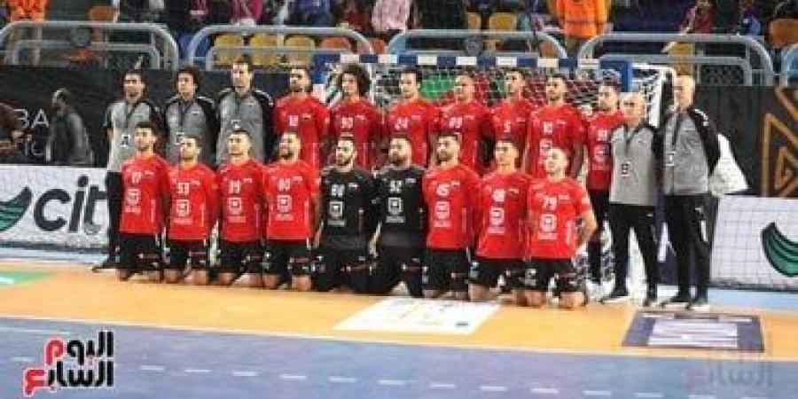 منتخب اليد يرتدى الزى الأحمر أمام أيسلندا فى بطولة العالم