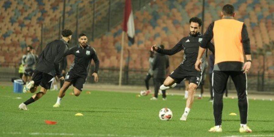 عاجل.. لاعب زد يعلن انتقال مصطفى العش إلى الأهلي «صورة»