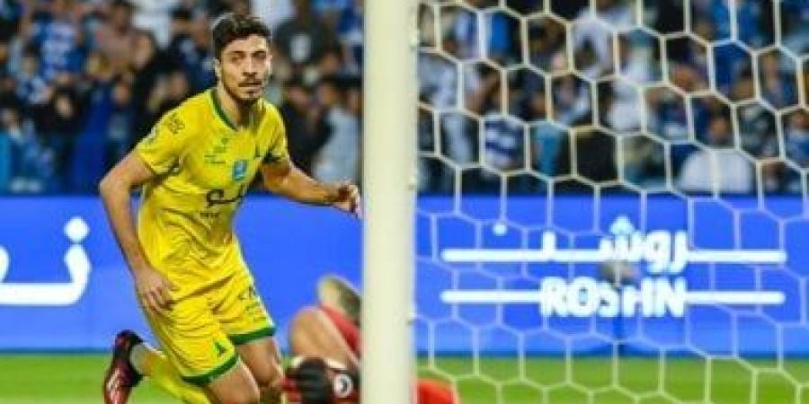 محمد شريف البديل يشارك فى سقوط الخليج ضد التعاون بالدوري السعودي