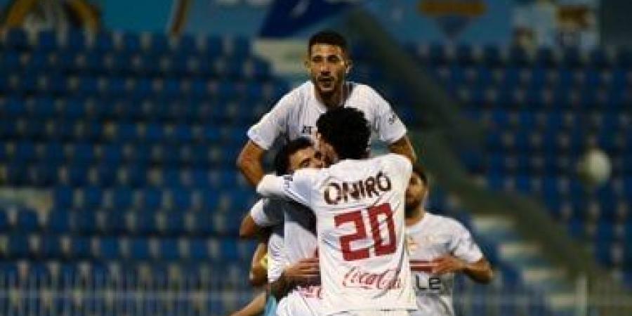 فقرة فنية مطولة للاعبى الزمالك.. وتأهيل محمود جهاد فى الجيم