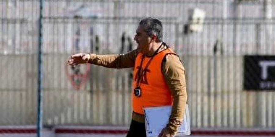 بيسيرو يحذر لاعبى الزمالك من الاستسلام: الدورى ما زال فى الملعب