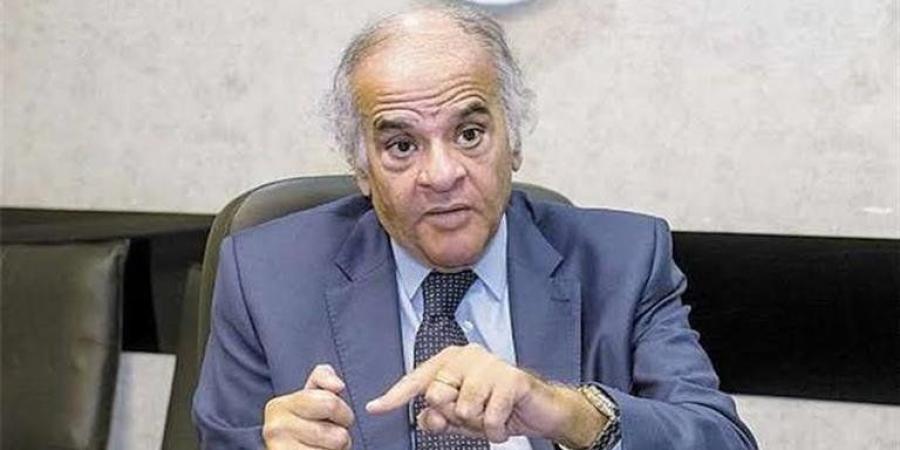 ممدوح عباس لـ هاني أبوريدة: «أنت محسوب على الزمالك أونطة؟»