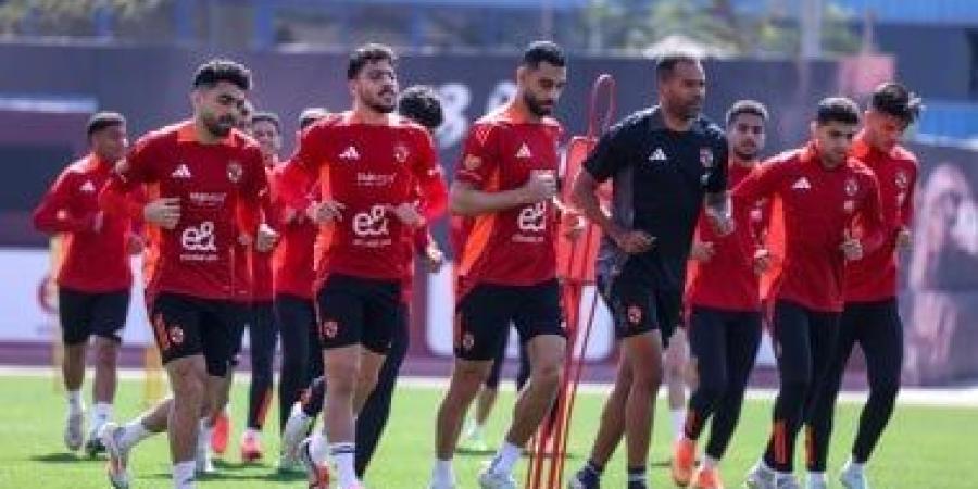 الأهلى يستأنف تدريباته اليوم استعدادا لمباراة طلائع الجيش فى الدورى