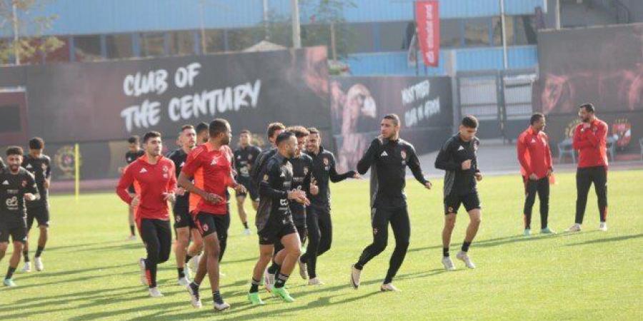 اليوم.. الأهلي يواصل استعداداته لمواجهة طلائع الجيش في الدوري