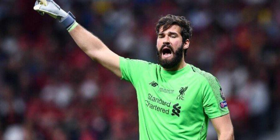 ليفربول يقترب من تجديد عقد أليسون بيكر