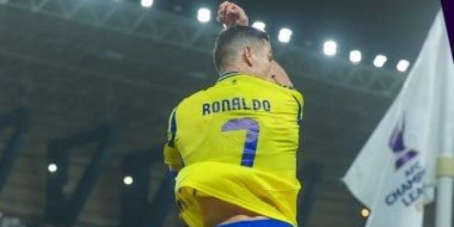 النصر يتقدم على استقلال بثنائية رونالدو ودوران وحالة طرد فى الشوط الأول